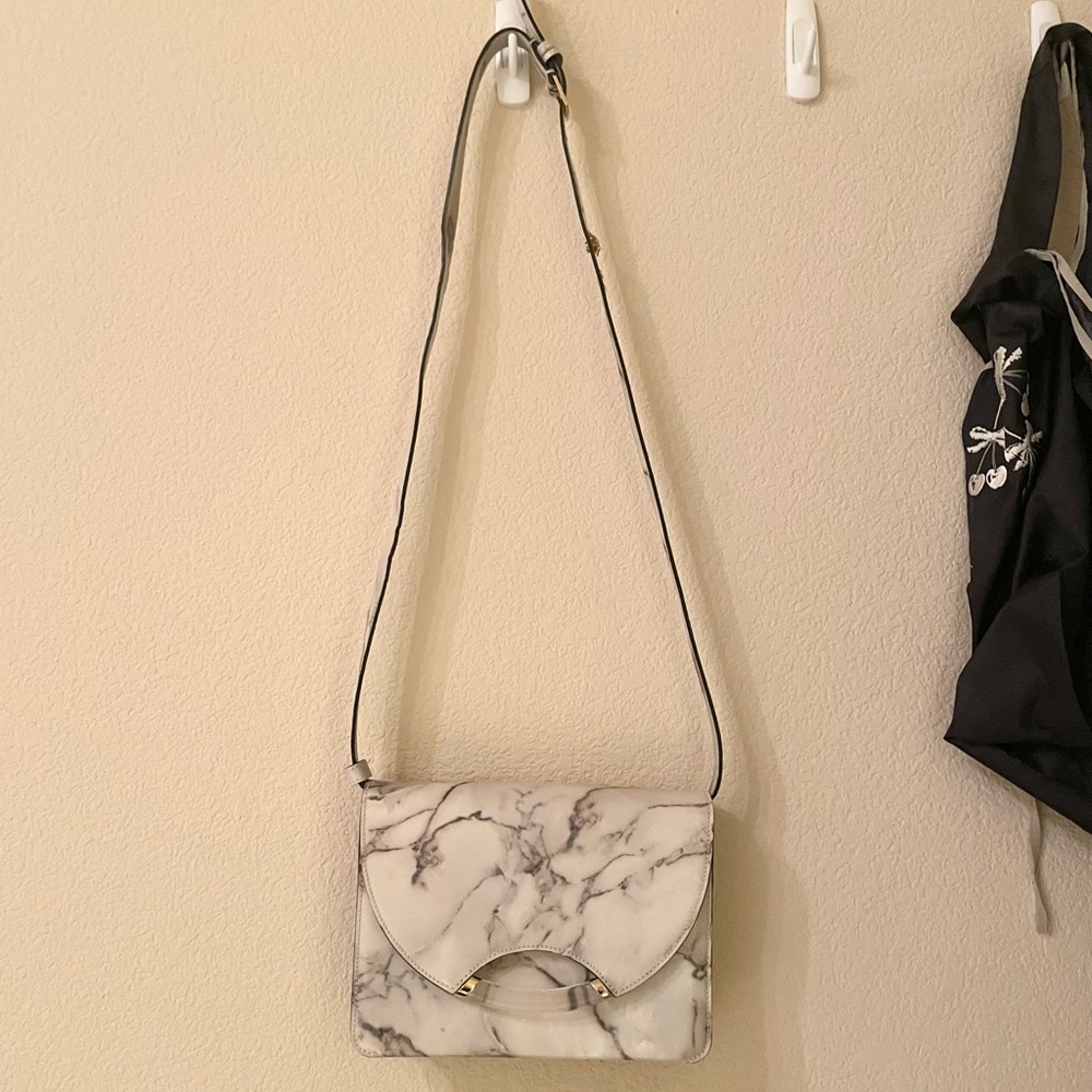 EUC Charlotte Olympia Newman Marble Leather Crossbody/Shoulder Bag & Comb Set - Picture 3 of 16